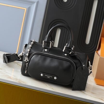 Louis Vuitton Keepall Bandoulière 25  M13988